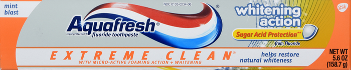 AQUAFRESH EXTREME CLEAN TOOTHPASTE WHITENING ACTION 5.6OZ