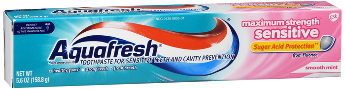 AQUAFRESH SENSITIVE MAXIMUM STRENGTH TOOTHPASTE 5.6OZ